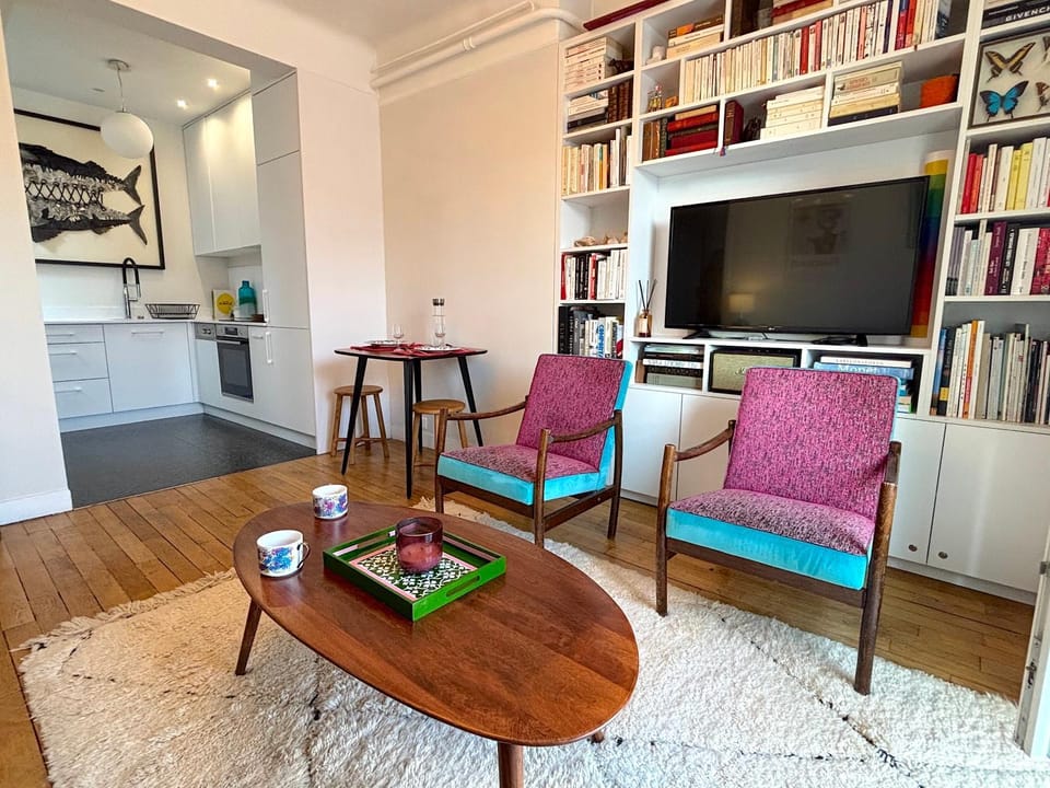 Library, TV and multimedia, Living room, Dining area