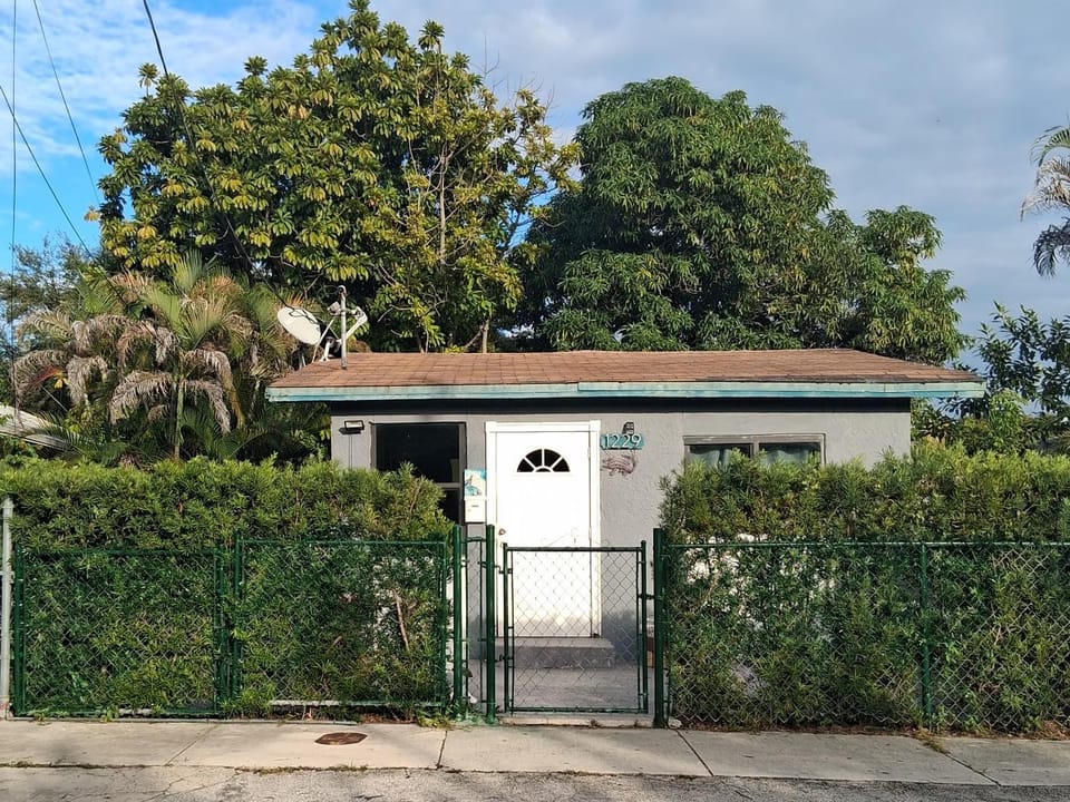 El Mamey Apartment in Coral Gables