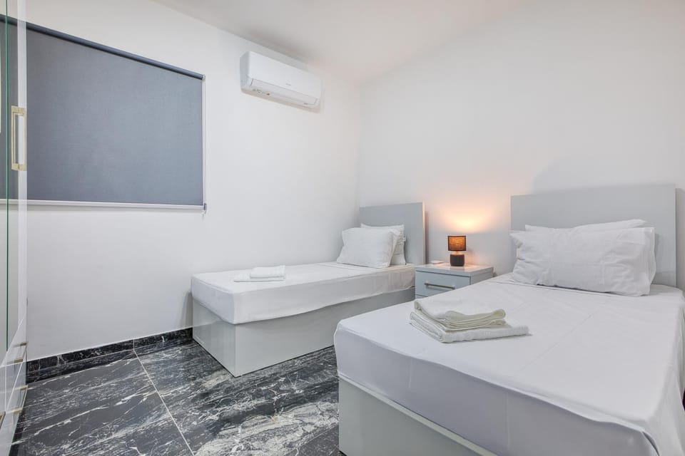 New - Top floor apartment in marsaskala by SF Homes Apartment in Marsaskala