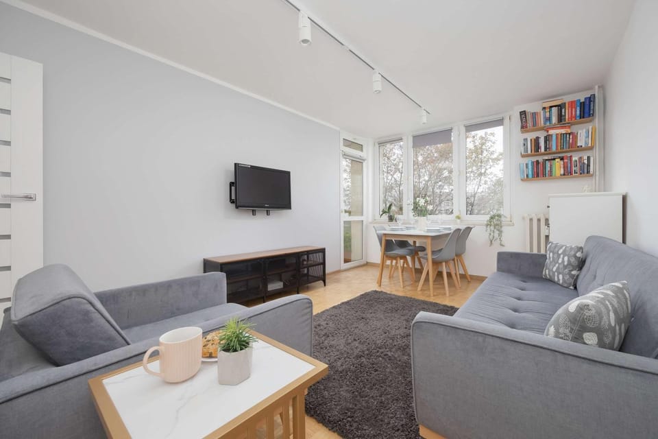 TV and multimedia, Seating area