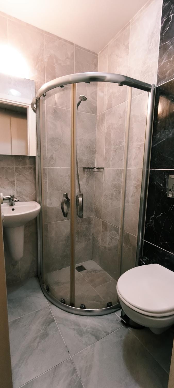 Shower, Toilet, Bathroom