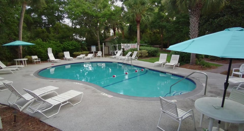 2bed2bath Seaside Escape Walk to beach House in South Forest Beach