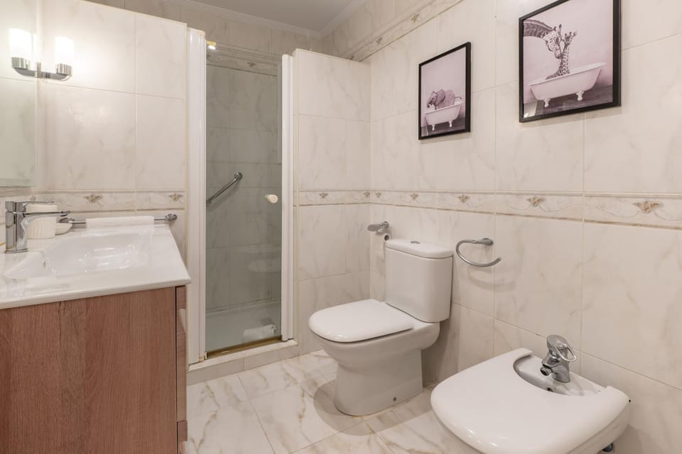 CARILÓ Zurriola Beach by Beauty Rentals Apartment in San Sebastian