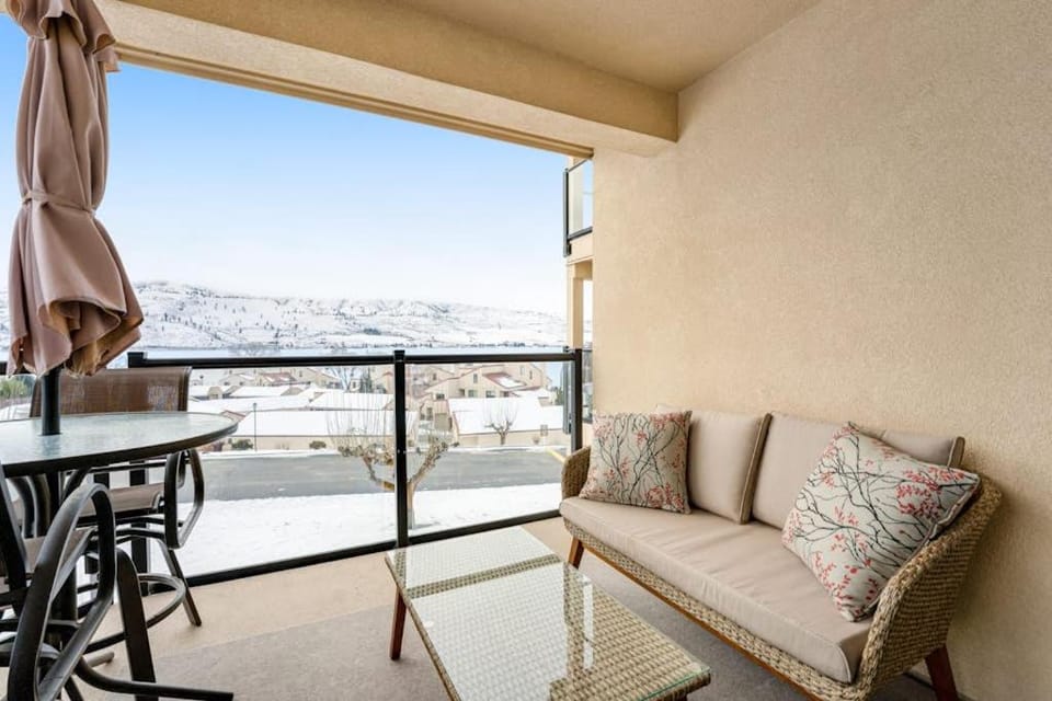 Lake Chelan Shores Chelan Beauty 18-7 Apartment in Chelan (In Town)