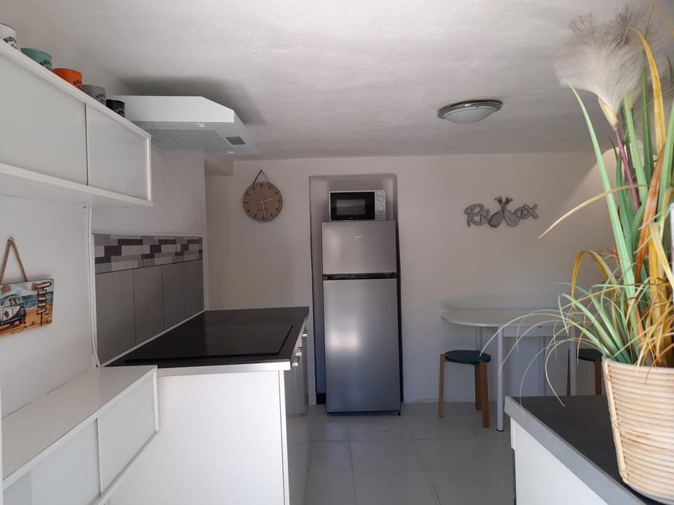 Maison avec jacuzzi et jardin privé, proche plage House in French Riviera