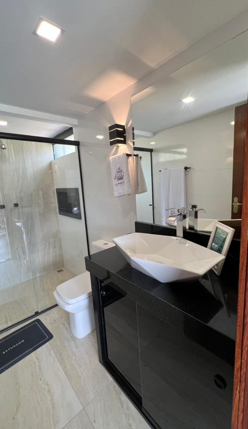 Bathroom, towels