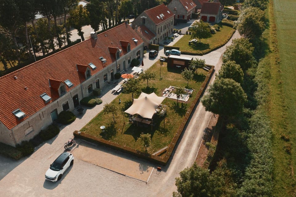 Property building, Garden, Breakfast, Drinks