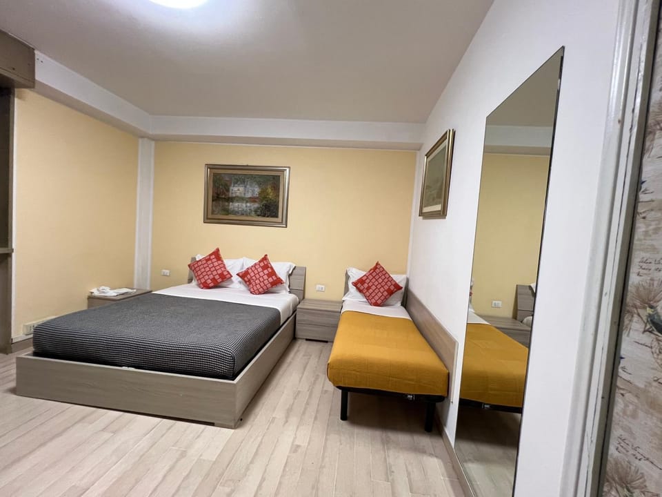 Property building, Living room, Bedroom