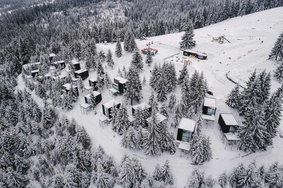 Property building, Natural landscape, Bird's eye view, Winter