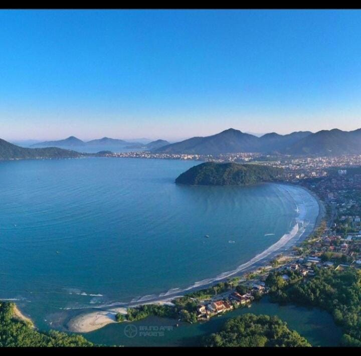 Chalé Tiny House com estacionamento Chalet in Ubatuba