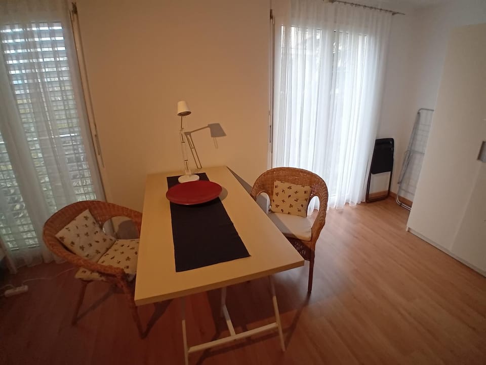 Familienzimmer Bremgarten Vacation rental in Aargau, Switzerland