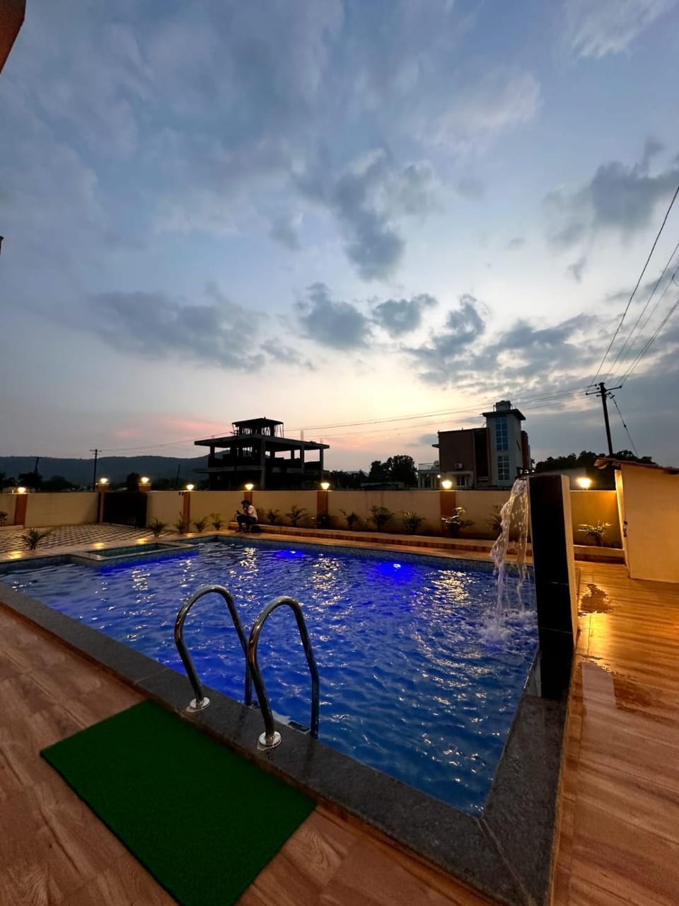 Pool view, Swimming pool, Swimming pool