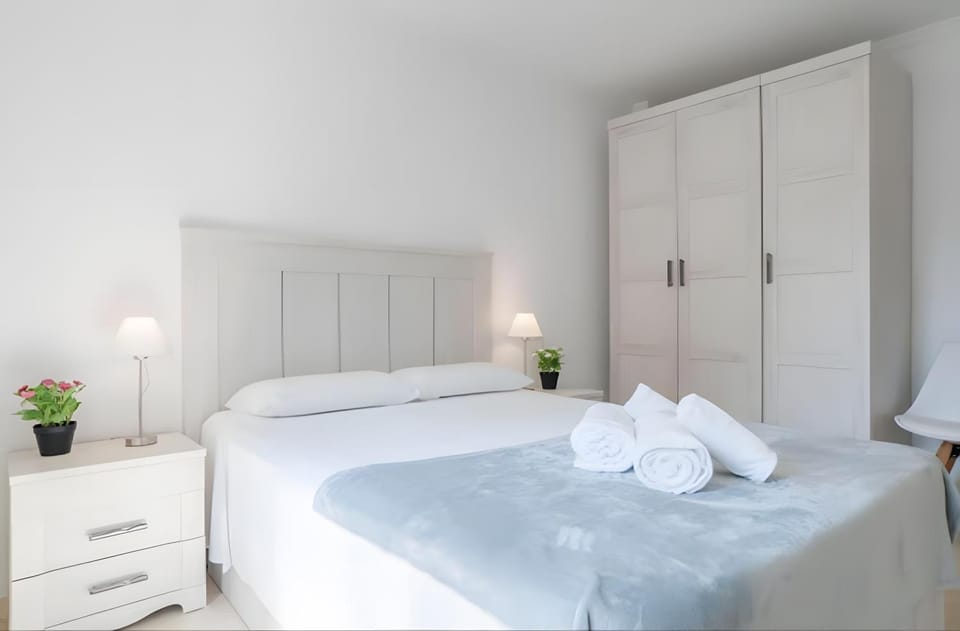 Living room, Bedroom