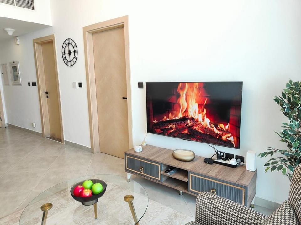 Cozy Modern 1BR with Dubai Skyline View Apartment in Dubai