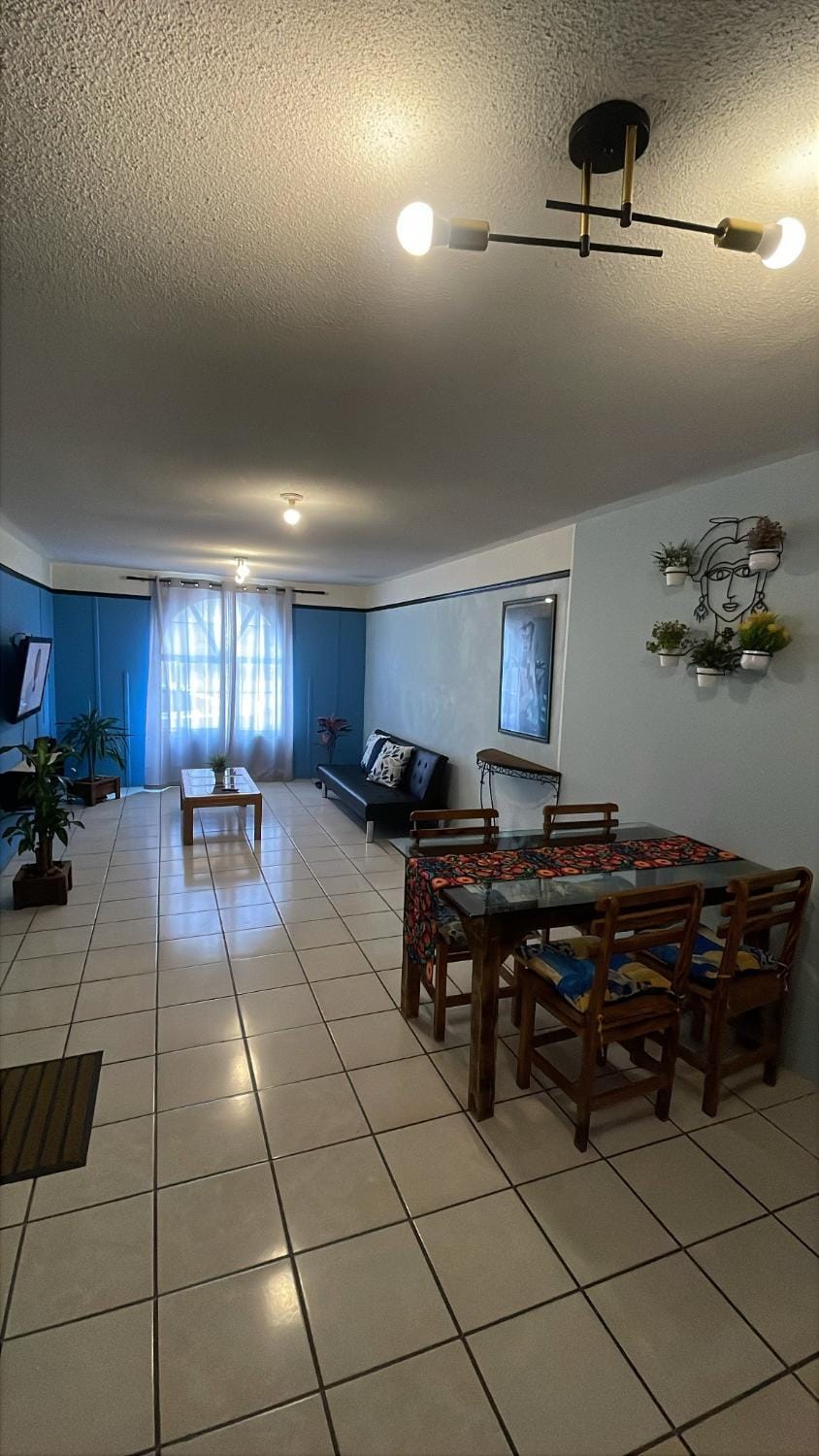 Casa cerca de Plaza de Toros de Apizaco y del Centro Deportivo de Alto Rendimiento House in State of Puebla