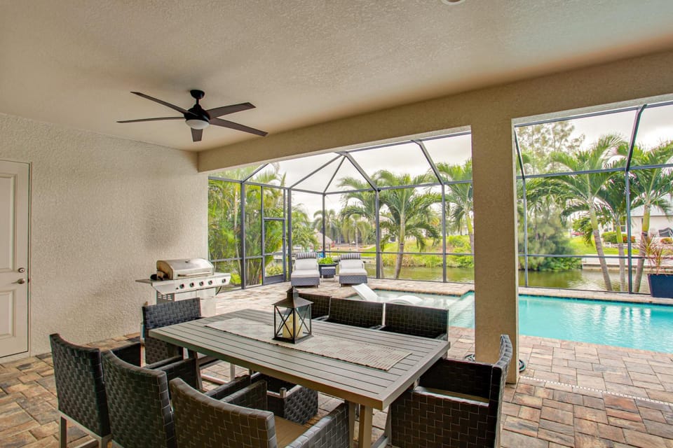 Tranquil Waterfront Home w/ Pool in Cape Coral! House in Cape Coral