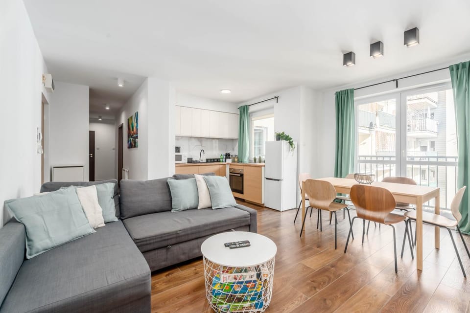 Kitchen or kitchenette, Living room, kitchen