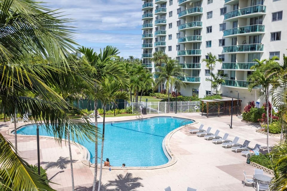 Day, Pool view, Swimming pool