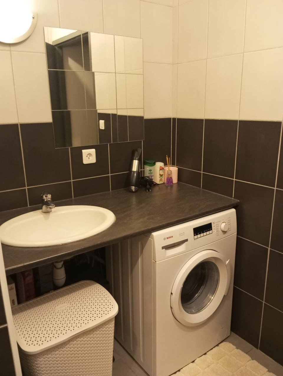 charmant T2 la soie avec place de parking Apartment in Villeurbanne