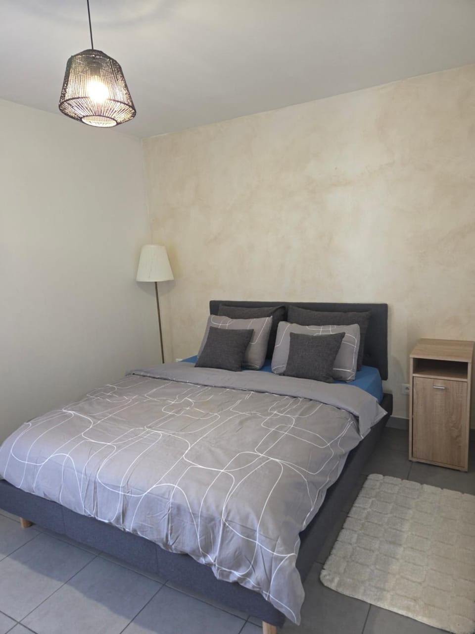 charmant T2 la soie avec place de parking Apartment in Villeurbanne