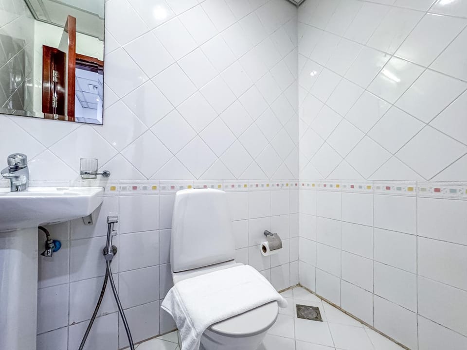 Opal Tower Condos - Dubai Marina Apartment in Dubai