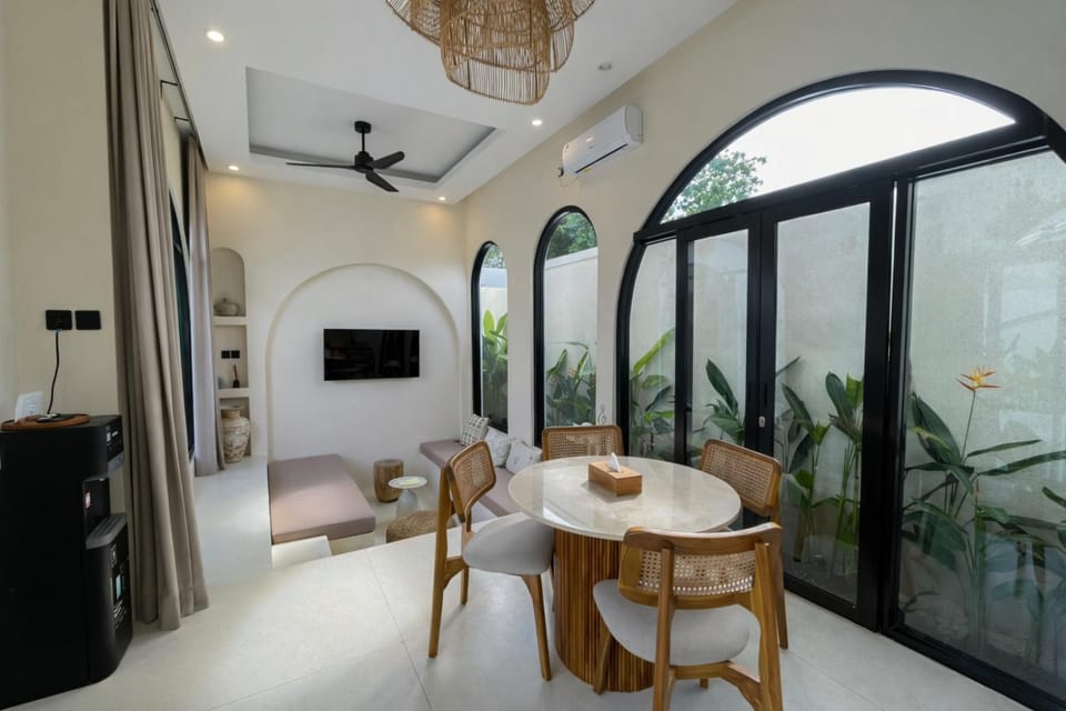 VILLA DAHO Mediterranean Elegance Villa in Bali
