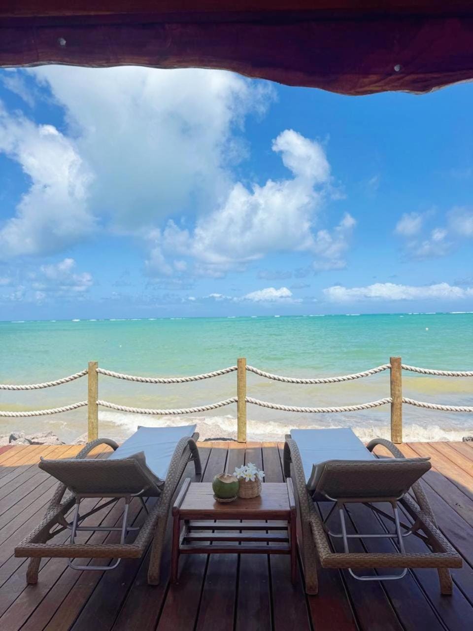 Sea view, sunbed