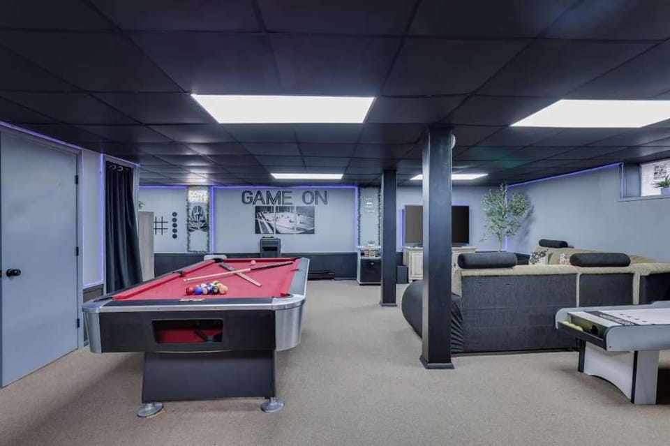 The Playhouse Retreat Large Game Room Fire Pit House in Coolbaugh Township