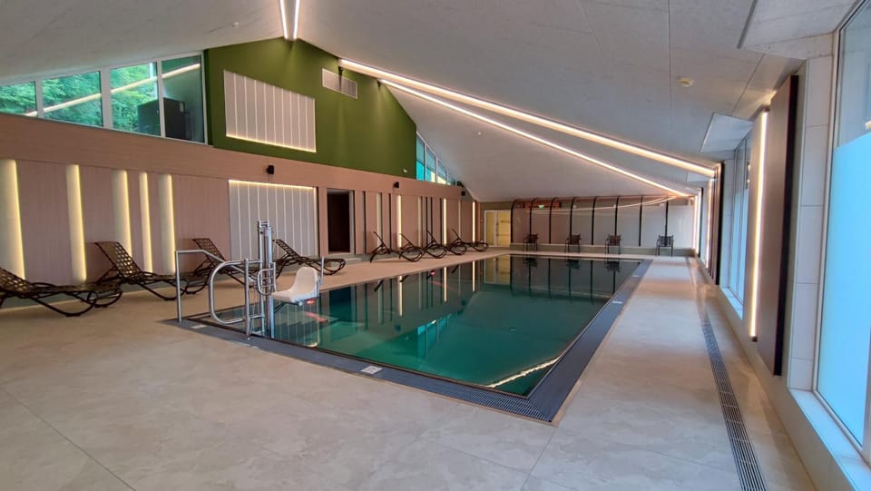 Pool view, Swimming pool