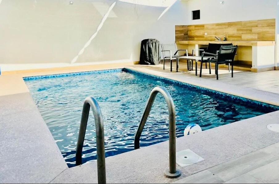 Pool view, Swimming pool