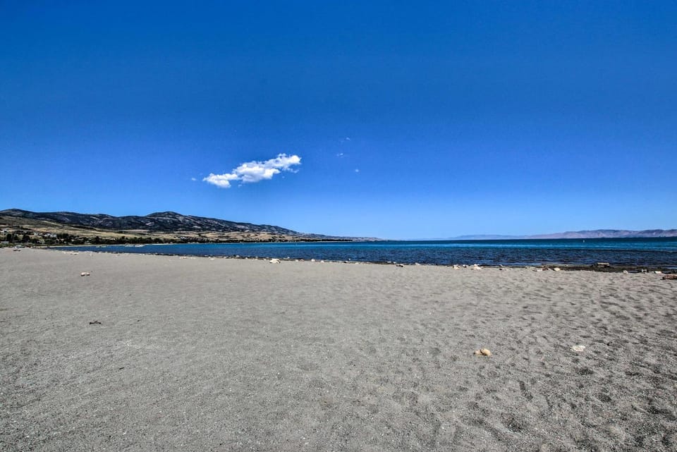Mtn & Lake Views: Family Retreat in Bear Lake! House in Bear Lake