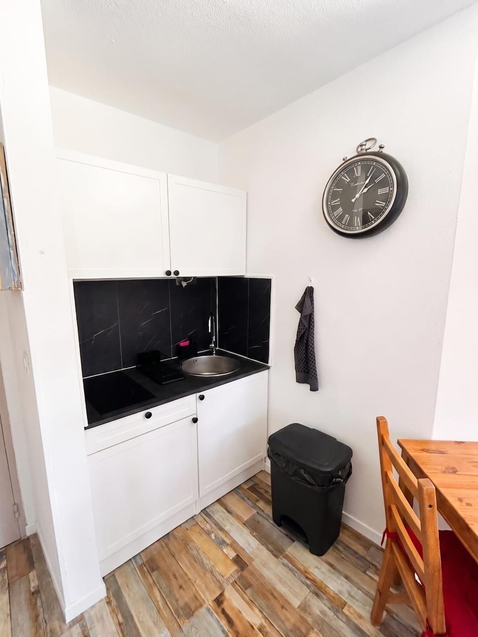 Studio au calme - 10 min des cures thermales à pied Apartment in Gréoux-les-Bains