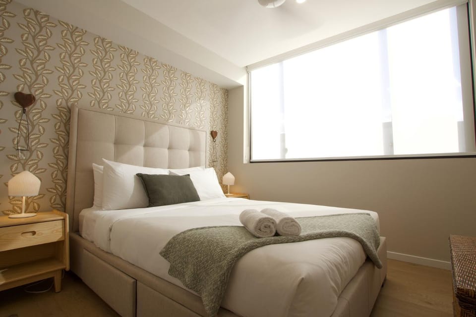 Stylish 2BDR Nundah Stay with Golden Sunsets Apartment in Brisbane