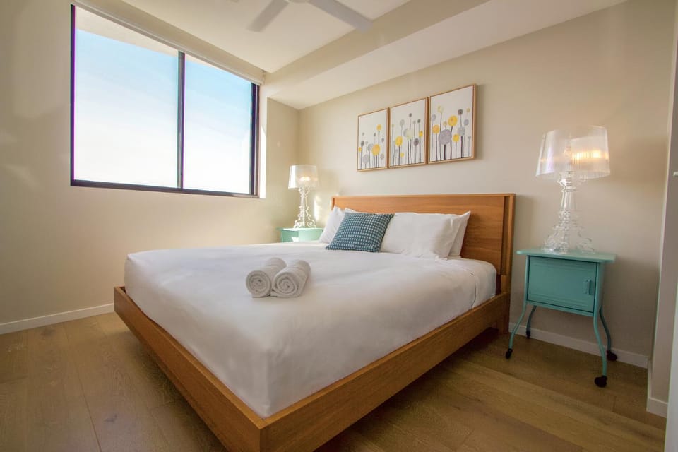 Stylish 2BDR Nundah Stay with Golden Sunsets Apartment in Brisbane