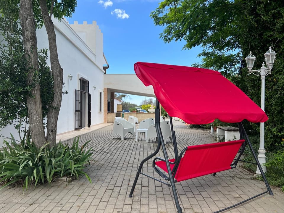 Property building, Patio, Day