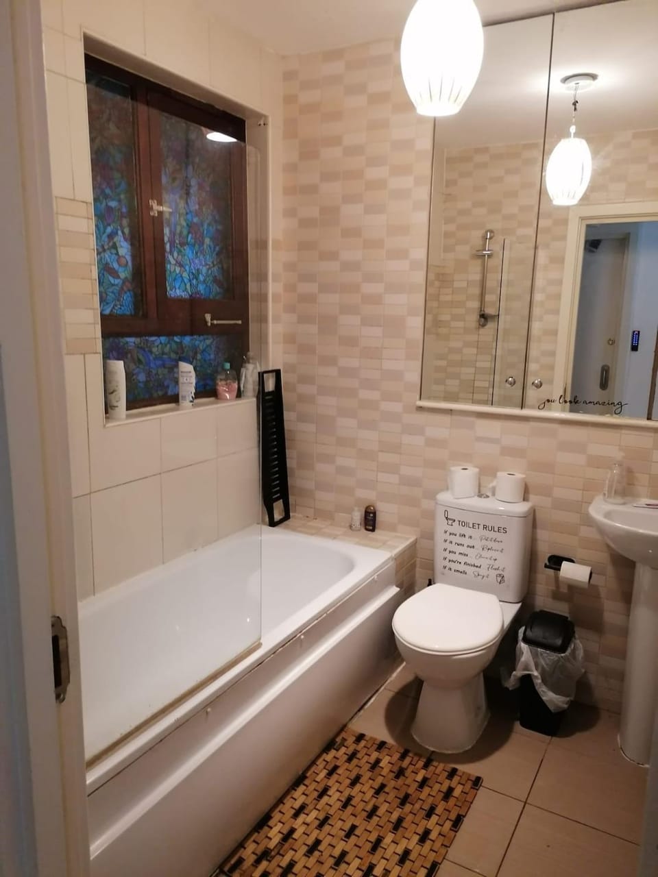 4 Bedroom Private Suite Apartment in London Borough of Islington