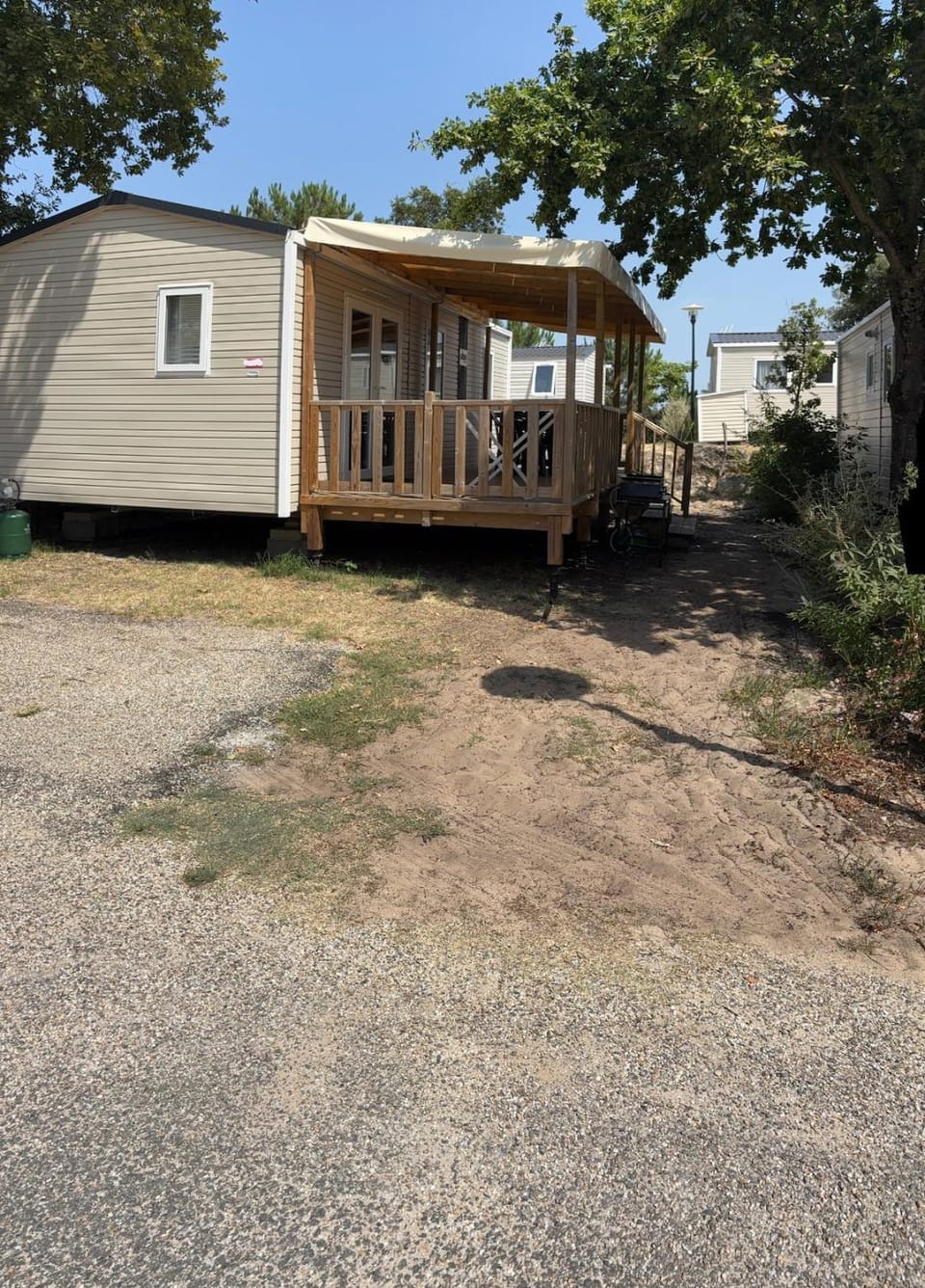 Property building, Day