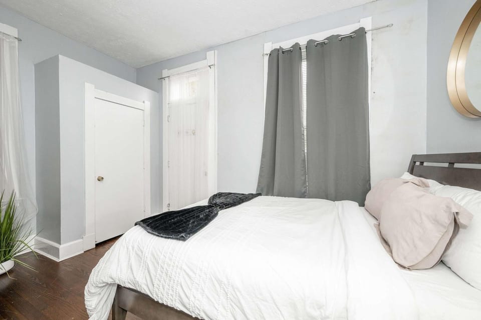 Queen City Suites - For 7 House in Over The Rhine