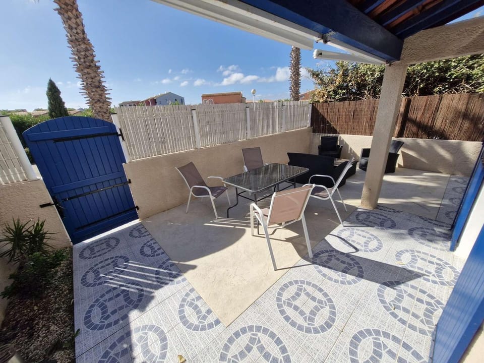 Résidence Les Camelias - Villa 4 pièces - 6 couchages LE BARCARES. Réf: 9CAM_4 MAE-5943 Villa in Le Barcarès
