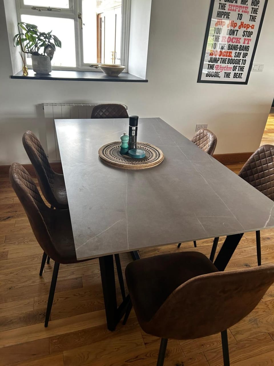 Seating area