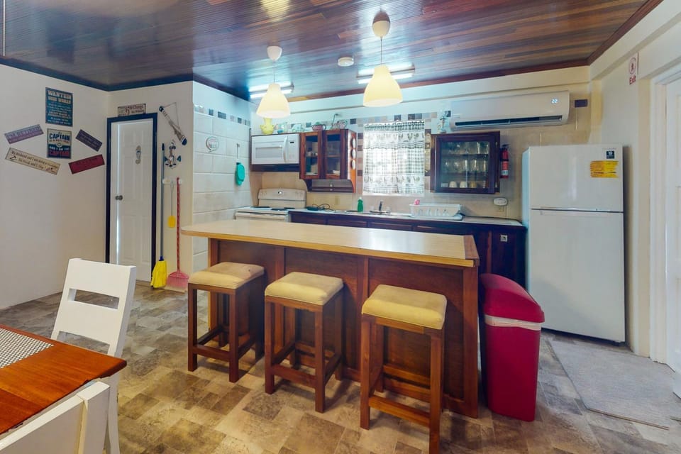 The Captain’s Suite at Hummingbird Home Suites Gold Standard Certified Apartment hotel in San Pedro