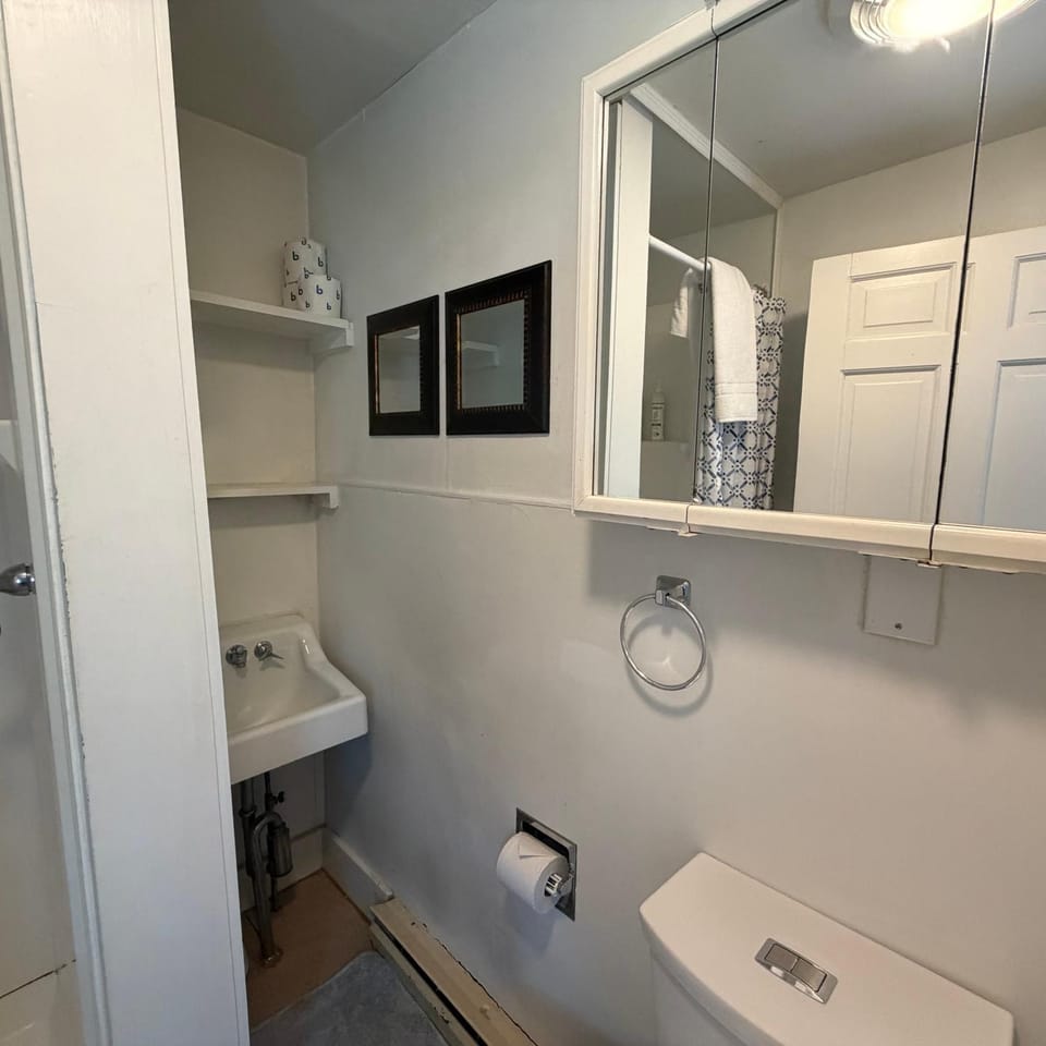 Bathroom, Bath