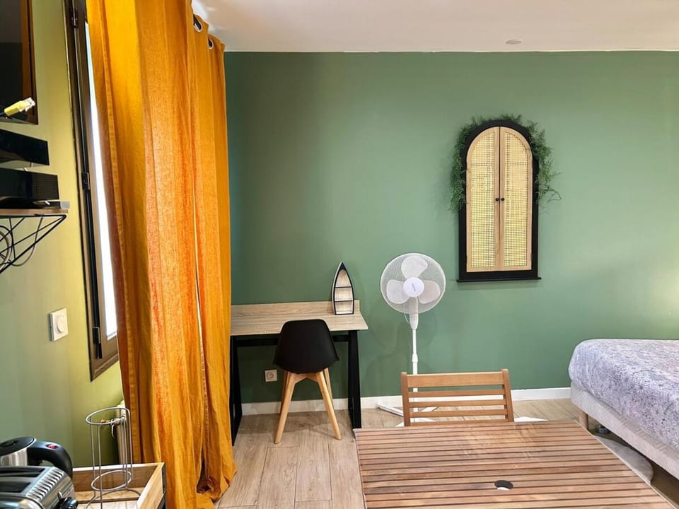 Studio centre Ville Lorient 3 4pers tout équipé Apartment in Lorient