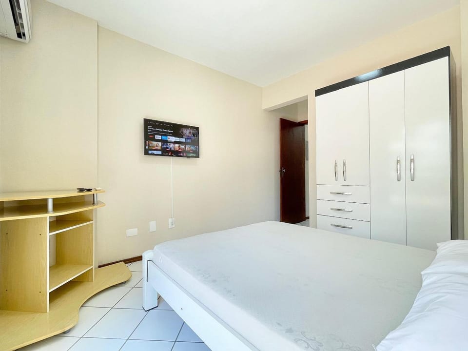 Apartment with Balcony and 2 Air-Conditioned Bedrooms AT002 Apartment in Porto Belo