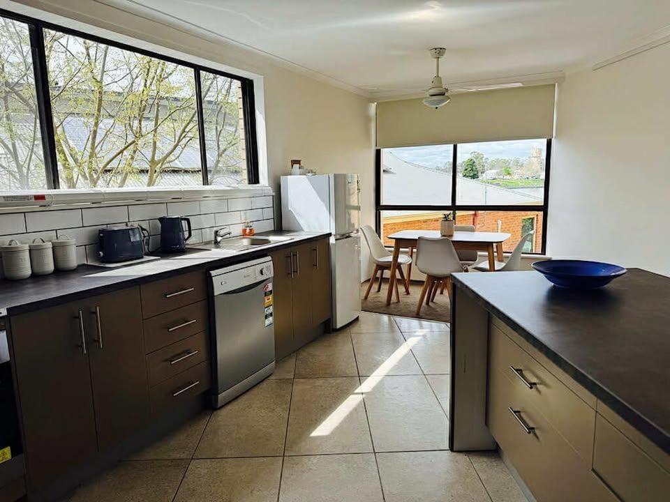 On the Lake Nagambie -U4 Apartment in Nagambie