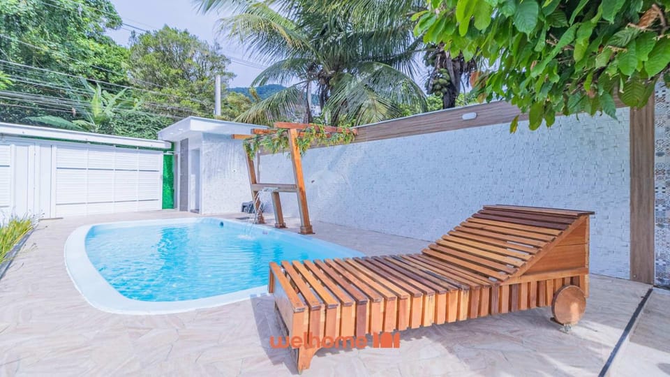 Casa em Sao Sebastiao a 700m da Praia da Enseada House in São Sebastião