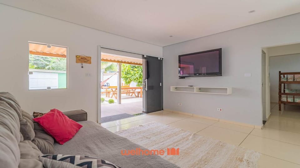 Casa em Sao Sebastiao a 700m da Praia da Enseada House in São Sebastião