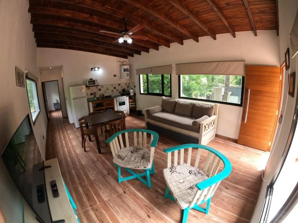 Consuelo House in Godoy Cruz