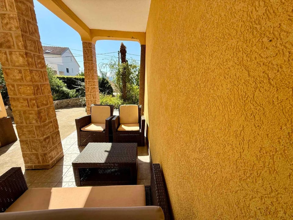 Summer, Balcony/Terrace