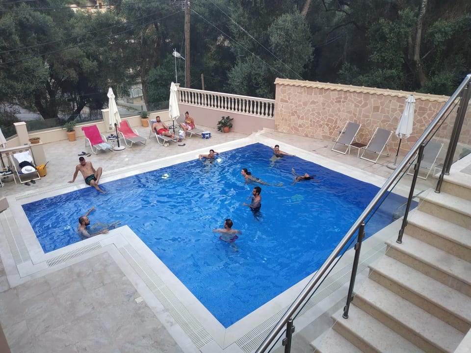 Swimming pool, Swimming pool
